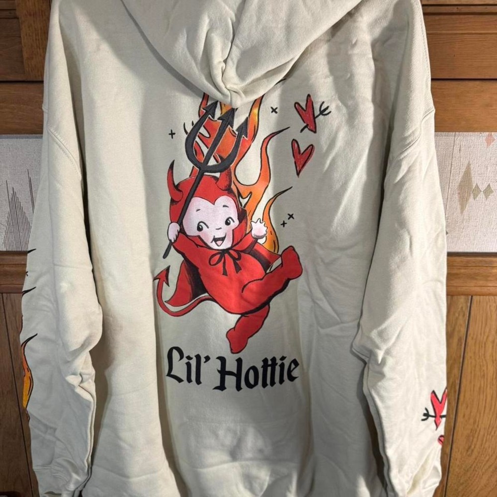 Hot Topic Lil' Hotty hoodie by Keupie Size‎ XL NWT